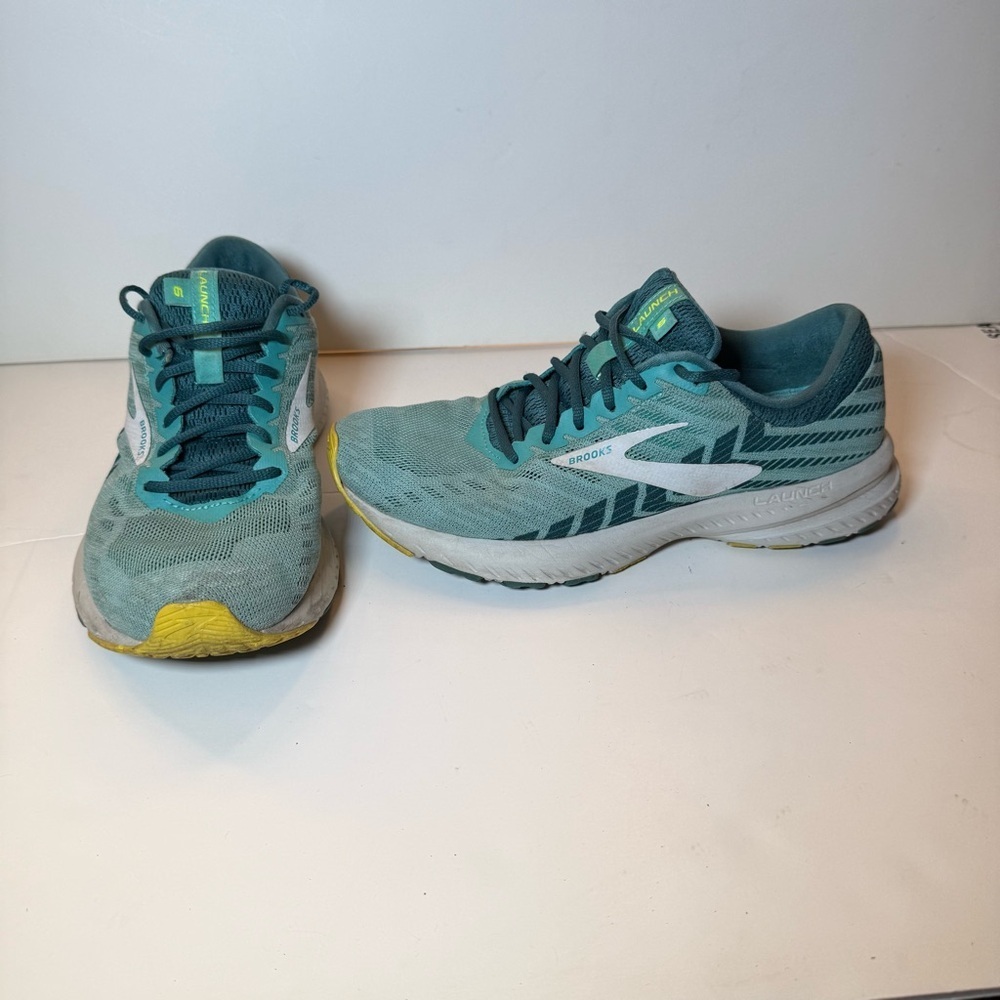 Brooks Women’s Launch 6 Running Shoes Teal Size 8